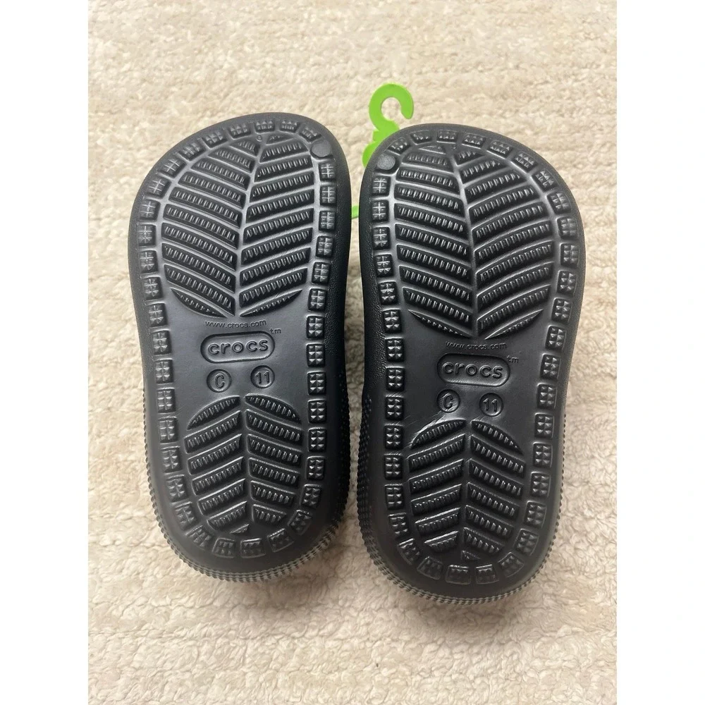 CROCS brand new